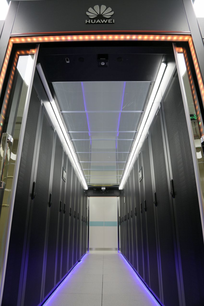 業務引領，數據推動產業發展？