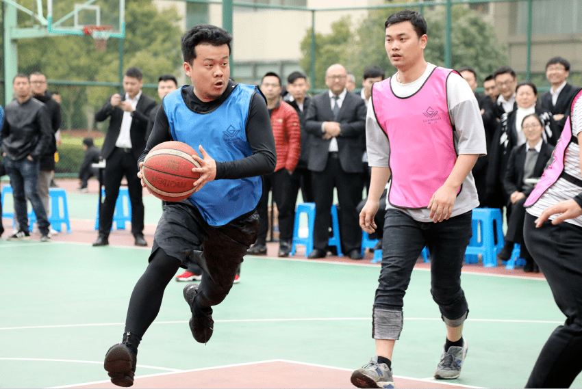 傳承為夢(mèng)想 拼爭(zhēng)攀新高 國(guó)茂籃球隊(duì)一代隊(duì)員光榮退役 傳承為夢(mèng)想 拼爭(zhēng)攀新高 國(guó)茂籃球隊(duì)一代隊(duì)員光榮退役